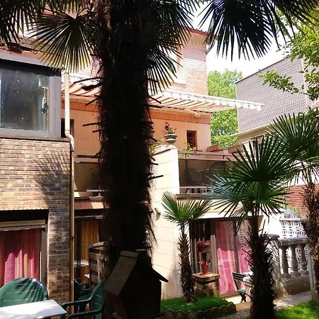 A 30m² Terrasse Et Jardin Apartment