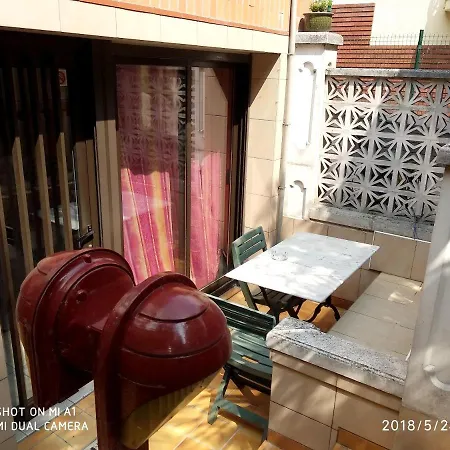 Apartment A 30m² Terrasse Et Jardin Alfortville